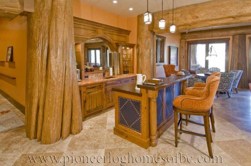 木别墅餐厅厨房欣赏一6561 帖子ID:1992-木图网-木结构之家 www.woodpic.cn