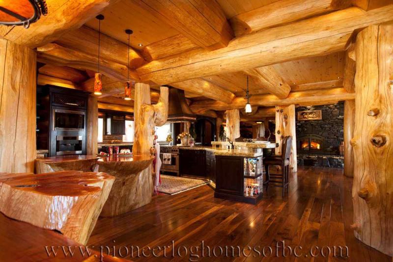 木别墅餐厅厨房欣赏三6956 帖子ID:1994-木图网-木结构之家 www.woodpic.cn