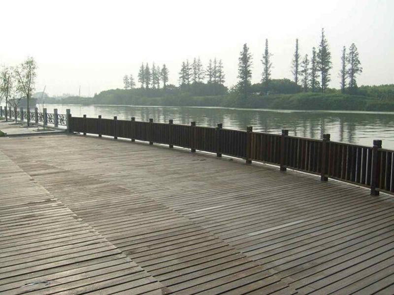 防腐木平台欣赏八6325 帖子ID:2380-木图网-木结构之家 www.woodpic.cn