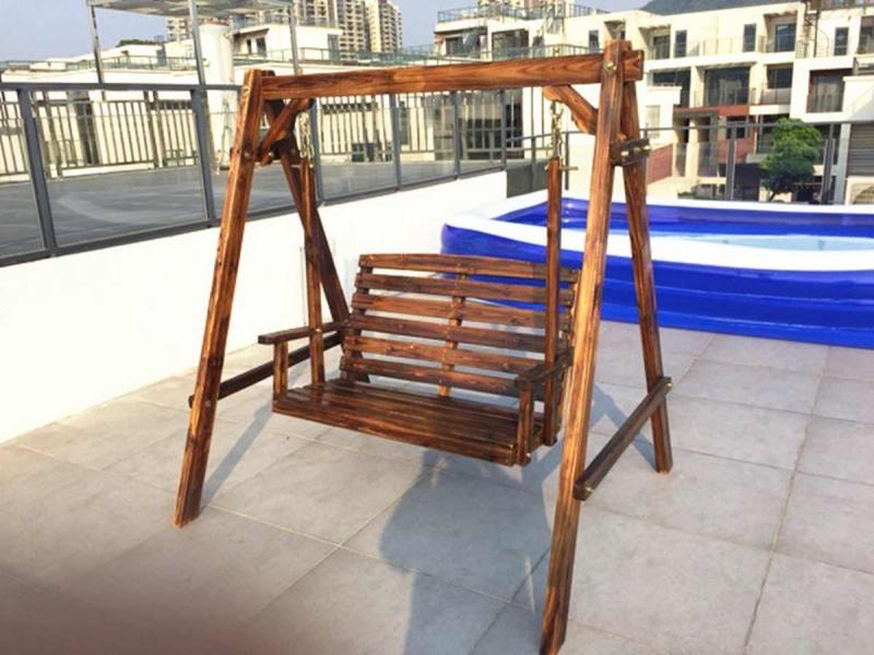 防腐木秋千欣赏二3235 帖子ID:2532-木图网-木结构之家 www.woodpic.cn