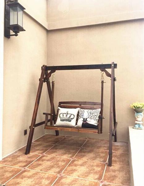 防腐木秋千欣赏四4794 帖子ID:2534-木图网-木结构之家 www.woodpic.cn