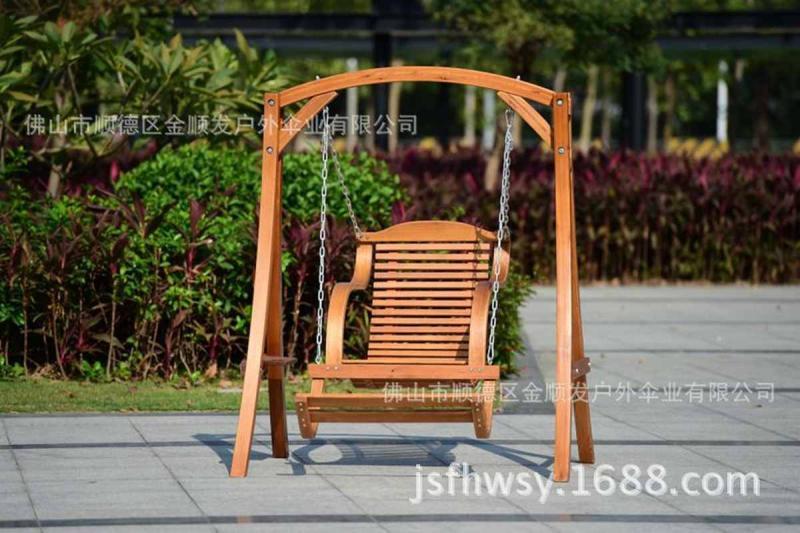 防腐木秋千欣赏八1832 帖子ID:2538-木图网-木结构之家 www.woodpic.cn