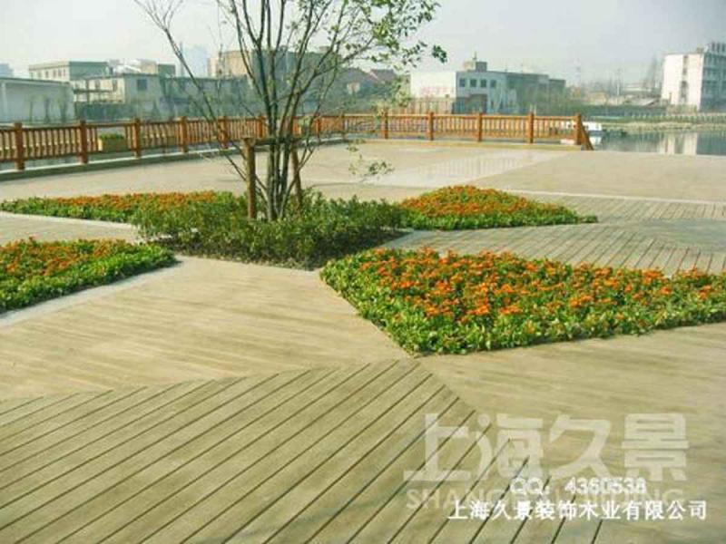 防腐木平台欣赏四十9008 帖子ID:2412-木图网-木结构之家 www.woodpic.cn