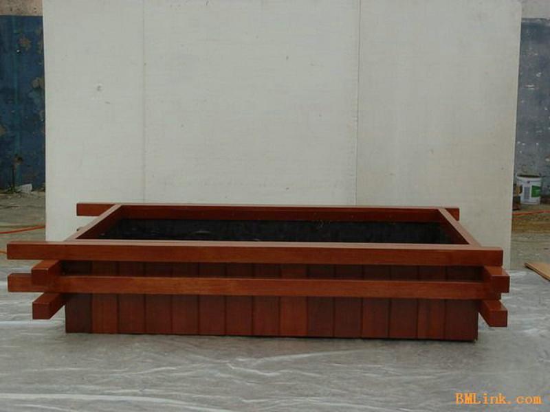 防腐木花箱欣赏十677 帖子ID:2422-木图网-木结构之家 www.woodpic.cn