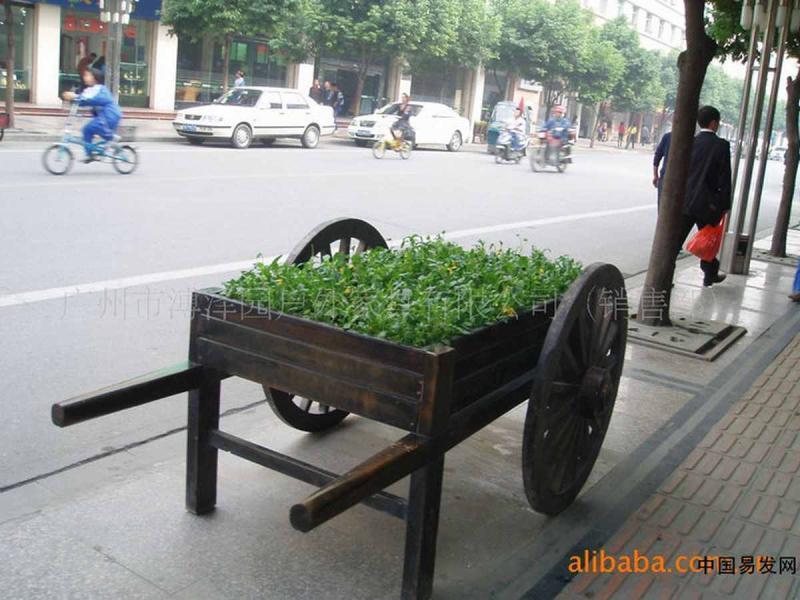 防腐木花箱欣赏二四3327 帖子ID:2436-木图网-木结构之家 www.woodpic.cn