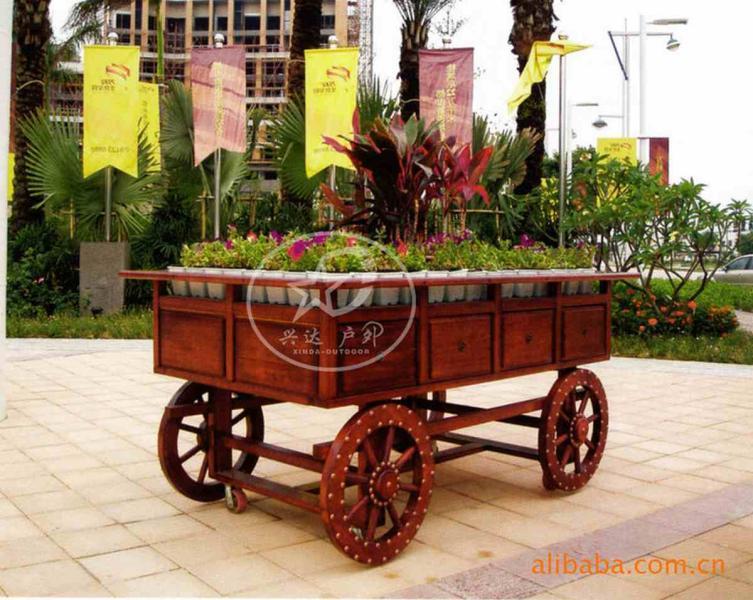 防腐木花箱欣赏三六1133 帖子ID:2448-木图网-木结构之家 www.woodpic.cn