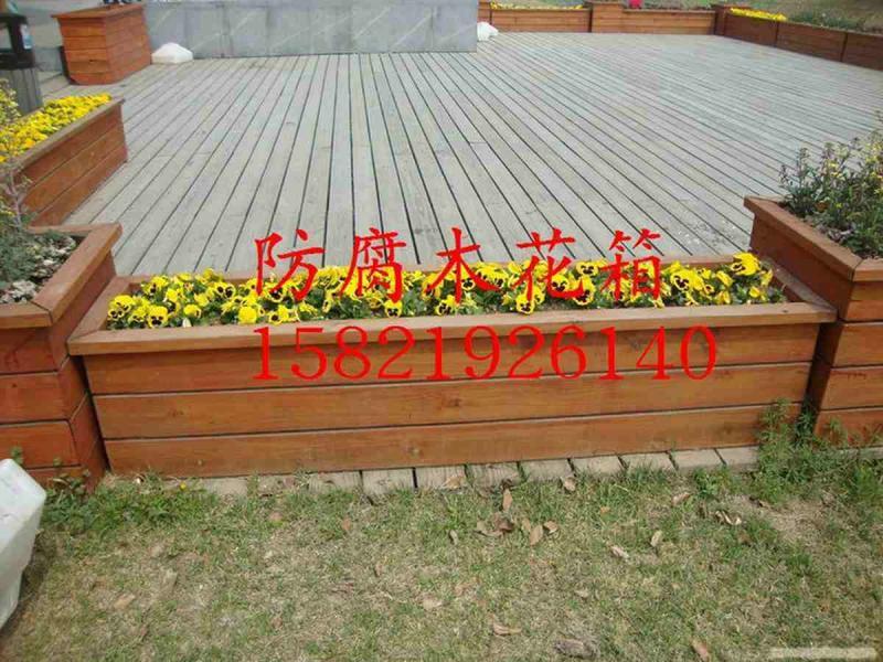 防腐木花箱欣赏三六2583 帖子ID:2448-木图网-木结构之家 www.woodpic.cn