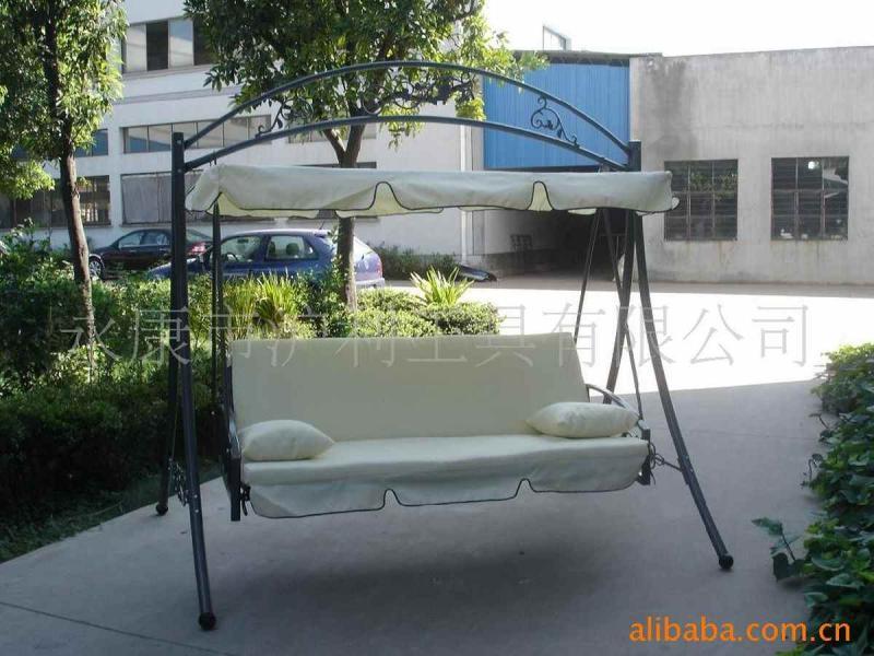 防腐木秋千欣赏十八4678 帖子ID:2548-木图网-木结构之家 www.woodpic.cn