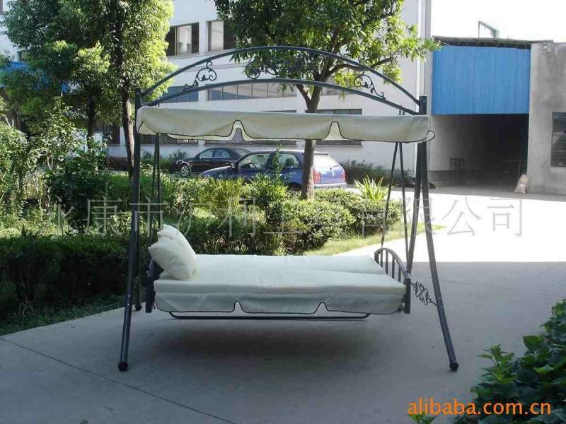 防腐木秋千欣赏十八4129 帖子ID:2548-木图网-木结构之家 www.woodpic.cn