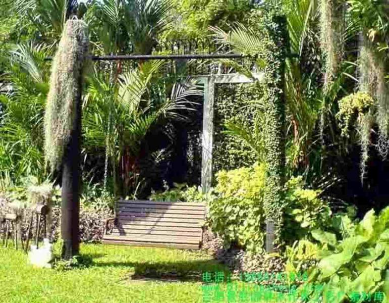 防腐木秋千欣赏二三7957 帖子ID:2552-木图网-木结构之家 www.woodpic.cn