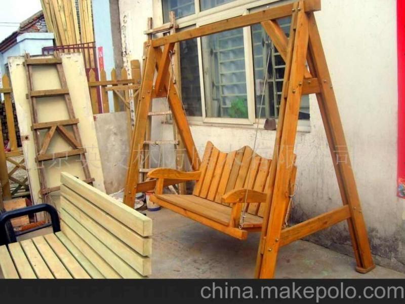 防腐木秋千欣赏二四9353 帖子ID:2553-木图网-木结构之家 www.woodpic.cn