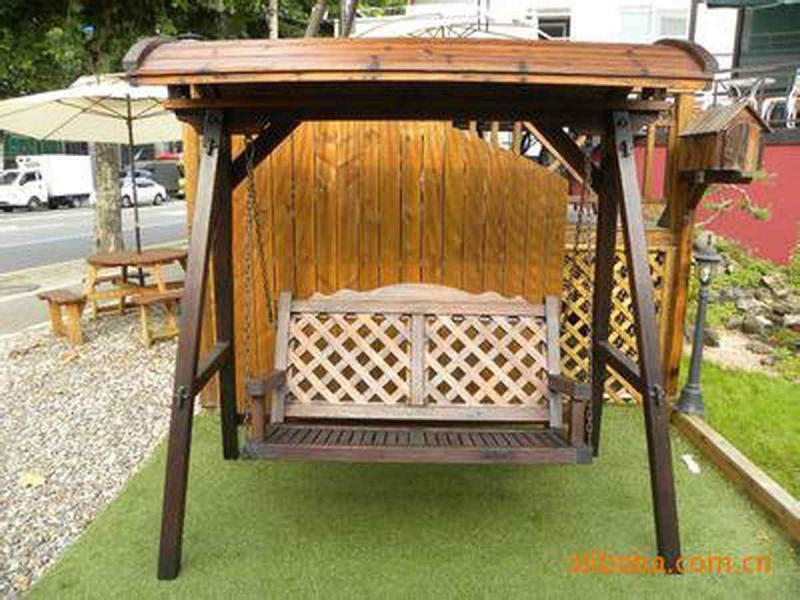 防腐木秋千欣赏二七7855 帖子ID:2556-木图网-木结构之家 www.woodpic.cn