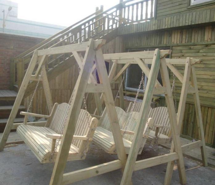 防腐木秋千欣赏三十8927 帖子ID:2559-木图网-木结构之家 www.woodpic.cn