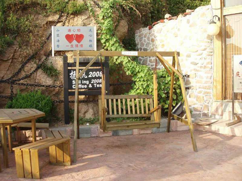 防腐木秋千欣赏三十9516 帖子ID:2559-木图网-木结构之家 www.woodpic.cn