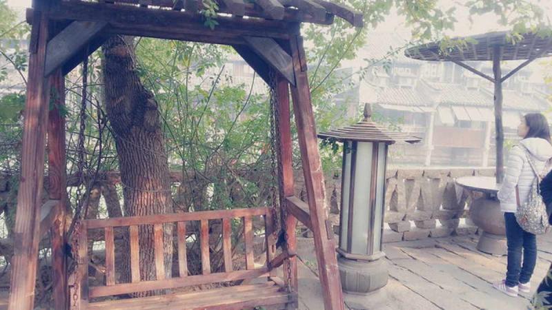 防腐木秋千欣赏三十4786 帖子ID:2559-木图网-木结构之家 www.woodpic.cn