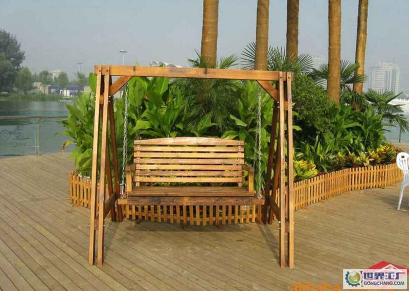 防腐木秋千欣赏三一7065 帖子ID:2560-木图网-木结构之家 www.woodpic.cn