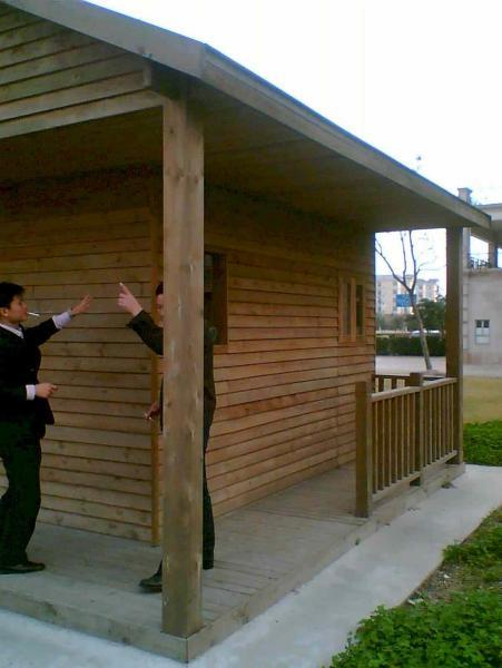 上海松江区某公园防腐木小木屋7802 帖子ID:2945-木图网-木结构之家 www.woodpic.cn