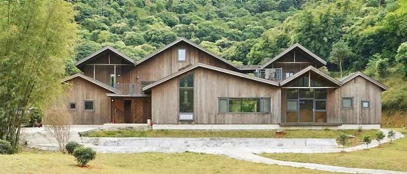 山谷里的木屋人家2652 帖子ID:2952-木图网-木结构之家 www.woodpic.cn