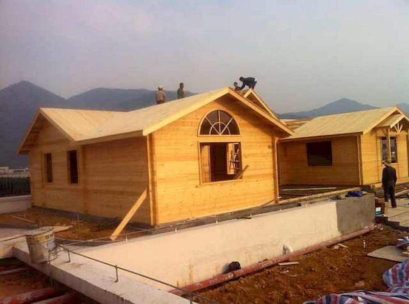 山林里的一所木结构房屋4034 帖子ID:2961-木图网-木结构之家 www.woodpic.cn