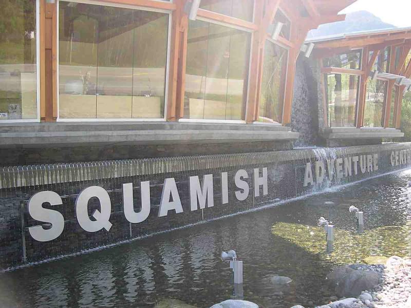 温哥华现代木结构会所6304 帖子ID:2963-木图网-木结构之家 www.woodpic.cn