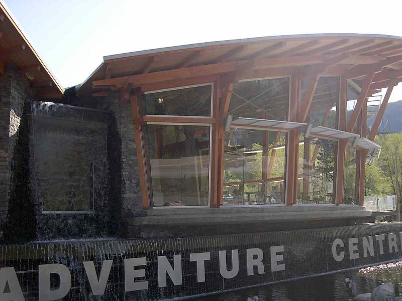 温哥华现代木结构会所5467 帖子ID:2963-木图网-木结构之家 www.woodpic.cn