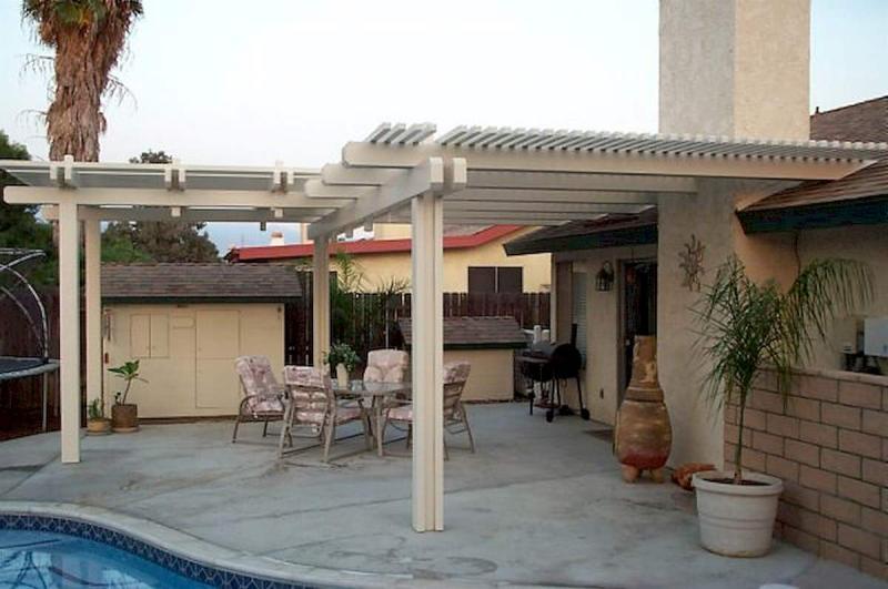 刷白漆的木结构廊架2121 帖子ID:2976-木图网-木结构之家 www.woodpic.cn