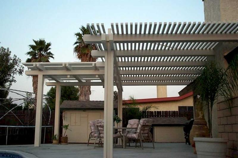 刷白漆的木结构廊架3084 帖子ID:2976-木图网-木结构之家 www.woodpic.cn