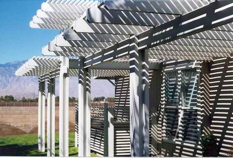 刷白漆的木结构廊架686 帖子ID:2976-木图网-木结构之家 www.woodpic.cn