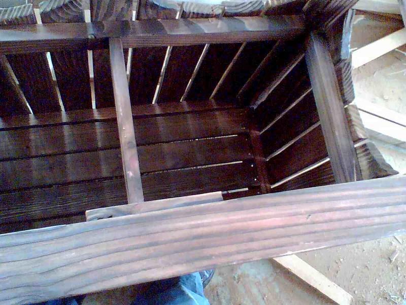 表面炭化木景观垃圾筒6173 帖子ID:2978-木图网-木结构之家 www.woodpic.cn