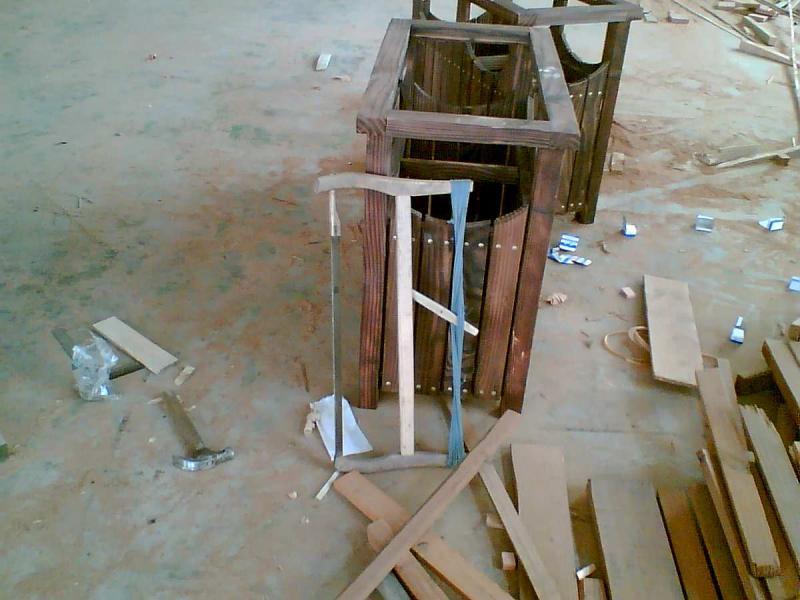 表面炭化木景观垃圾筒2144 帖子ID:2978-木图网-木结构之家 www.woodpic.cn