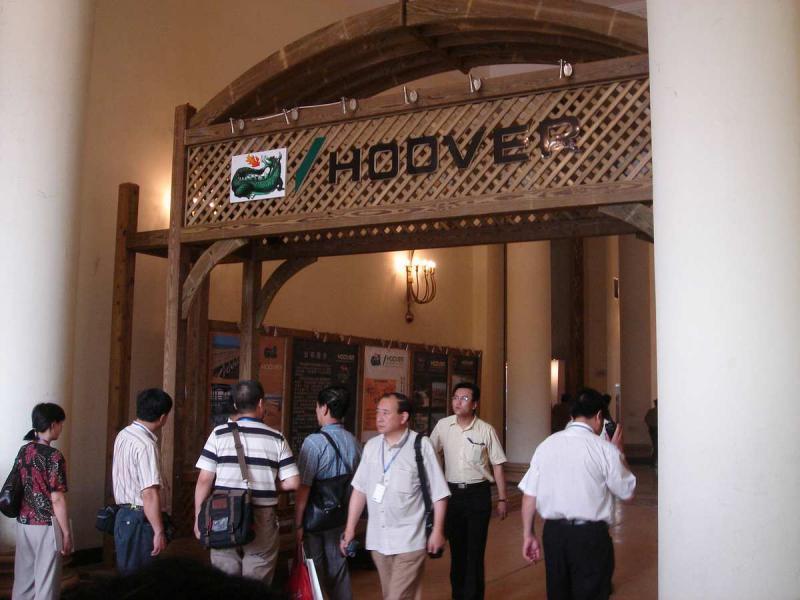 防腐木网格欣赏十4933 帖子ID:2858-木图网-木结构之家 www.woodpic.cn