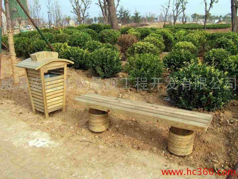 防腐木垃圾桶欣赏三7455 帖子ID:2879-木图网-木结构之家 www.woodpic.cn