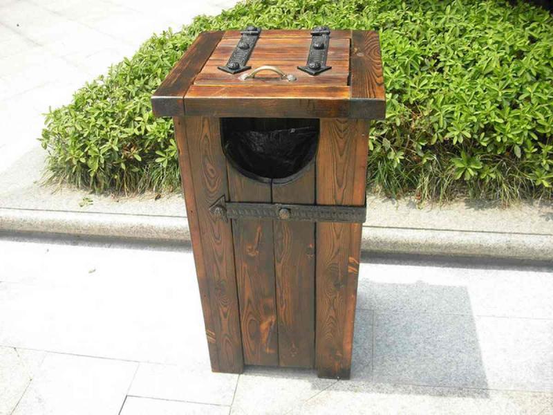 防腐木垃圾桶欣赏五6253 帖子ID:2881-木图网-木结构之家 www.woodpic.cn