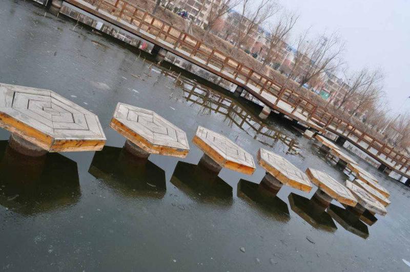 防腐木汀步欣赏一1717 帖子ID:2885-木图网-木结构之家 www.woodpic.cn