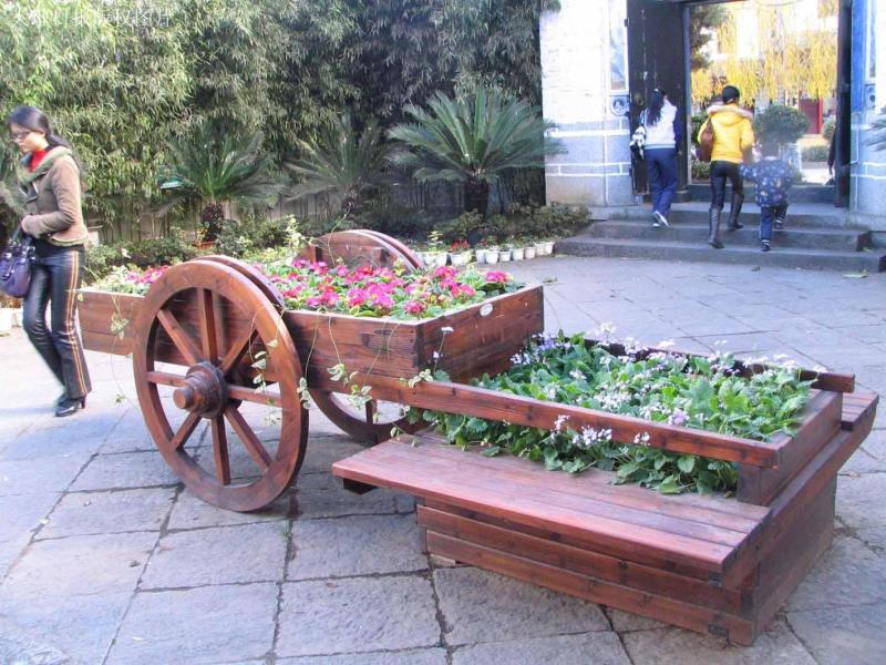 造型各异木花车3355 帖子ID:940-木图网-木结构之家 www.woodpic.cn