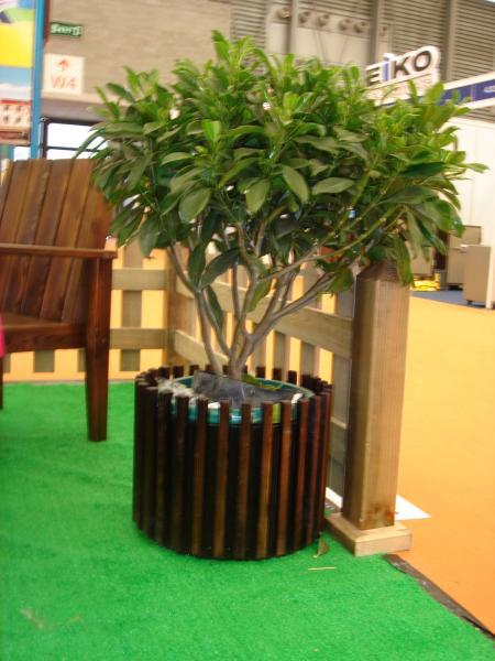 圆形防腐木花箱6518 帖子ID:949-木图网-木结构之家 www.woodpic.cn
