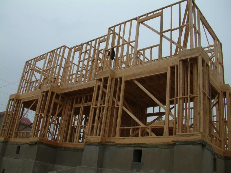 一组木结构别墅的施工进程....7882 帖子ID:1208-木图网-木结构之家 www.woodpic.cn