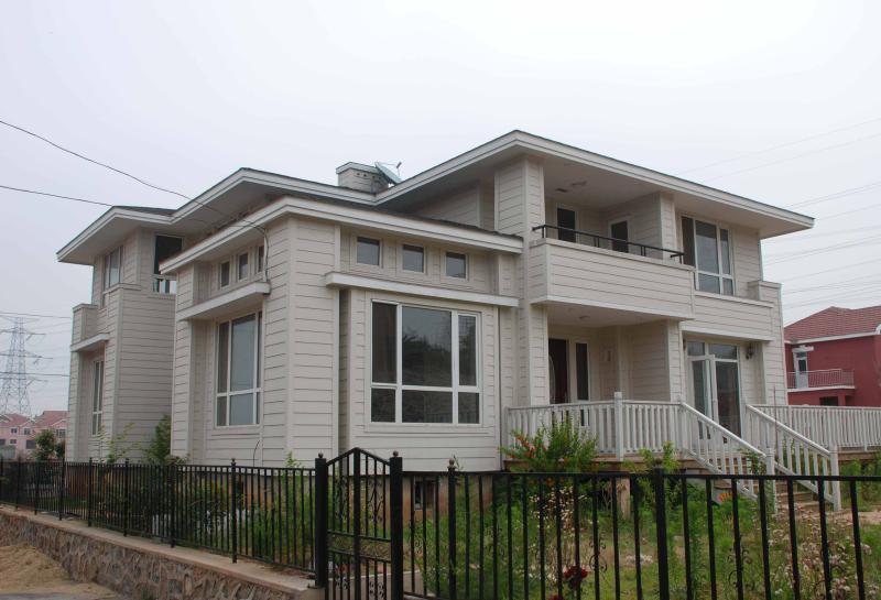 一组木结构别墅的施工进程....3124 帖子ID:1208-木图网-木结构之家 www.woodpic.cn