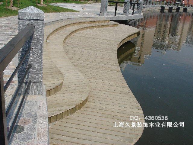 户外亲水木平台欣赏798 帖子ID:1179-木图网-木结构之家 www.woodpic.cn