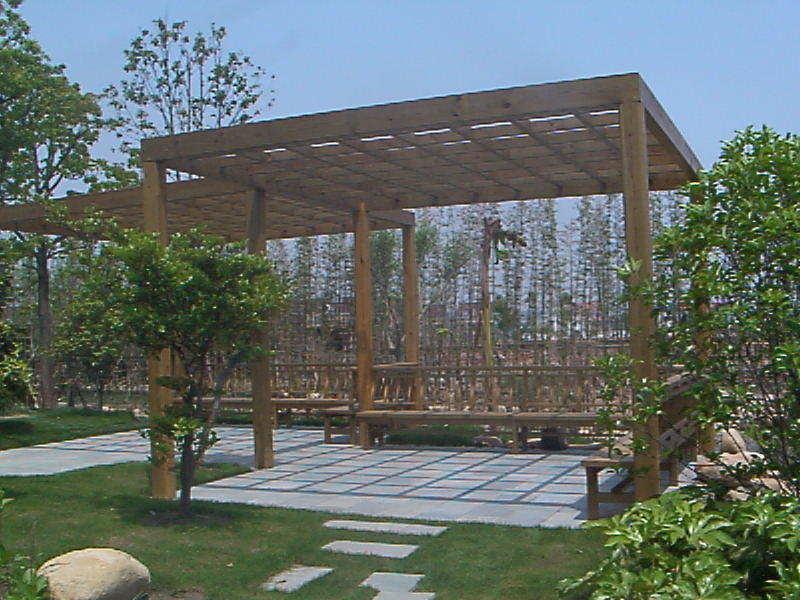 木花架欣赏二零零五一零六4962 帖子ID:1365-木图网-木结构之家 www.woodpic.cn