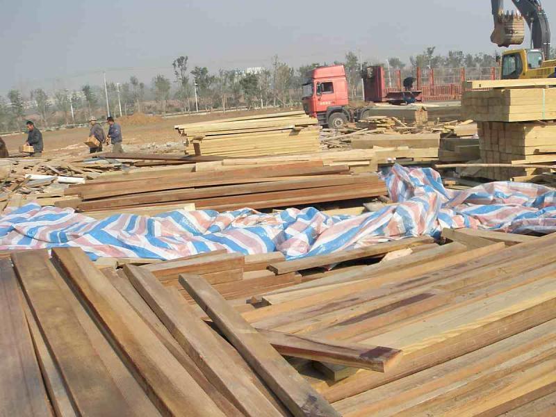 防腐木进场准备施工1722 帖子ID:1507-木图网-木结构之家 www.woodpic.cn