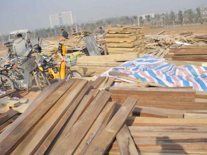 防腐木进场准备施工8912 帖子ID:1507-木图网-木结构之家 www.woodpic.cn