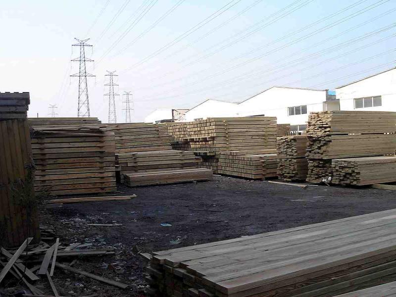 露天板材堆场2781 帖子ID:1538-木图网-木结构之家 www.woodpic.cn