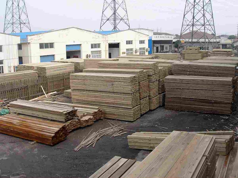 露天板材堆场2695 帖子ID:1538-木图网-木结构之家 www.woodpic.cn