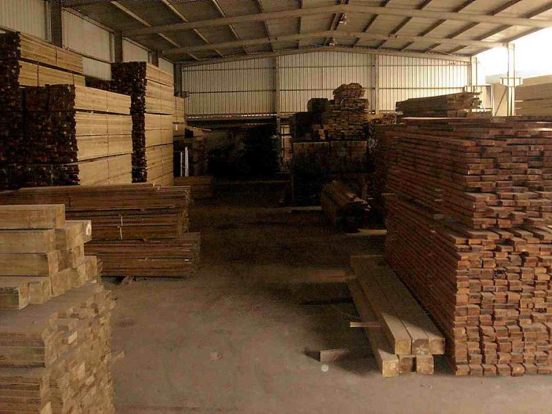 室内仓库加工板材堆料9971 帖子ID:1539-木图网-木结构之家 www.woodpic.cn