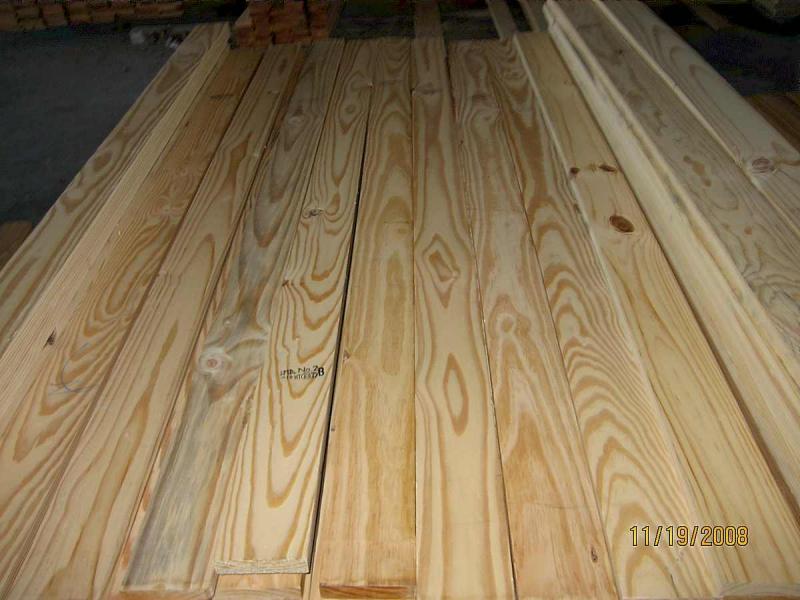 松木板材堆料1364 帖子ID:1541-木图网-木结构之家 www.woodpic.cn