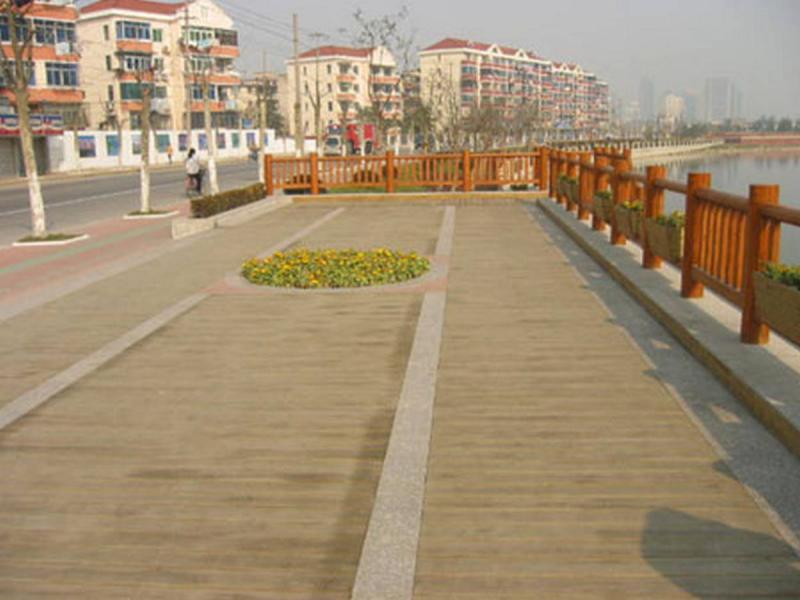 防腐木栏杆欣赏五2235 帖子ID:1718-木图网-木结构之家 www.woodpic.cn