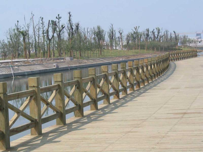 防腐木栏杆欣赏十761 帖子ID:1723-木图网-木结构之家 www.woodpic.cn