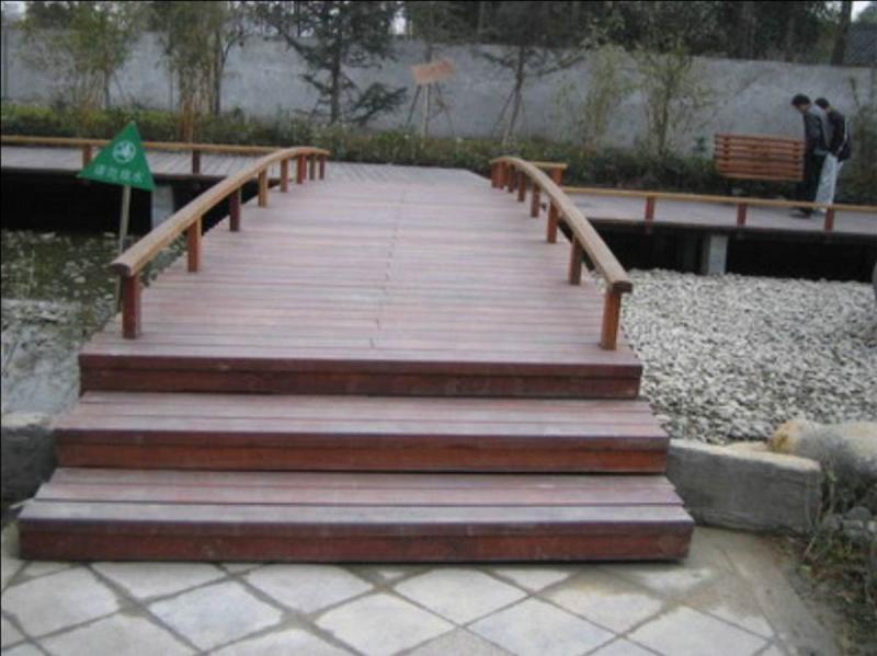 防腐木栏杆欣赏十一5947 帖子ID:1724-木图网-木结构之家 www.woodpic.cn