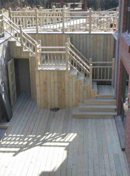 防腐木栏杆欣赏十一4235 帖子ID:1724-木图网-木结构之家 www.woodpic.cn